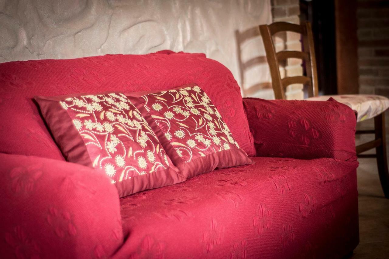 Casa Vacanza Il Mandorlo Domusnovas Luaran gambar