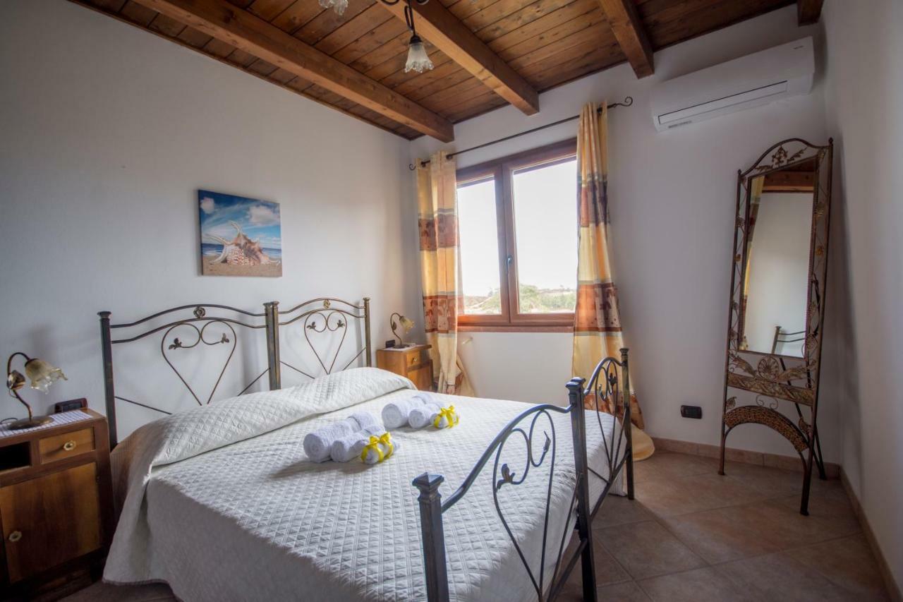 Casa Vacanza Il Mandorlo Domusnovas Luaran gambar