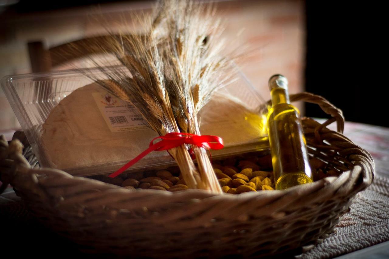 Casa Vacanza Il Mandorlo Domusnovas Luaran gambar